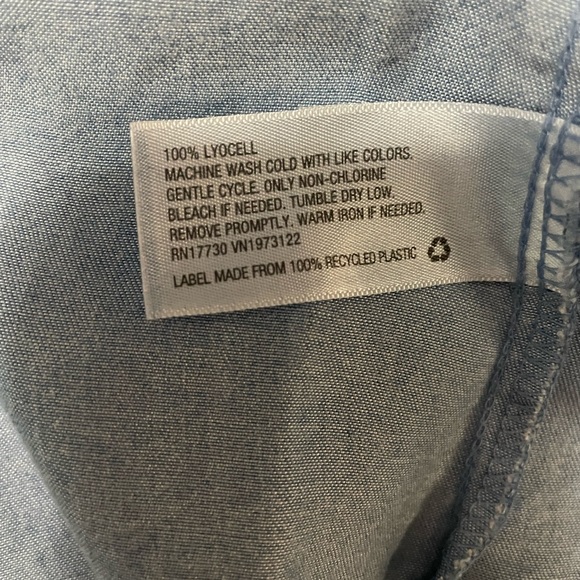 A New Day Sleeveless Chambray Top (size XXL) - Picture 7 of 7